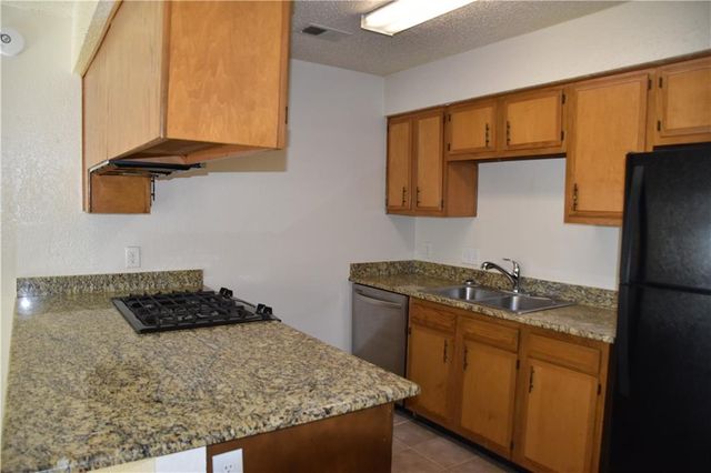 12208 Dundee DR, Austin, TX 78759