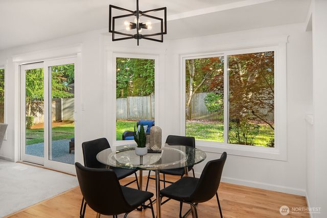23203 NE 18th Place, Sammamish, WA 98074