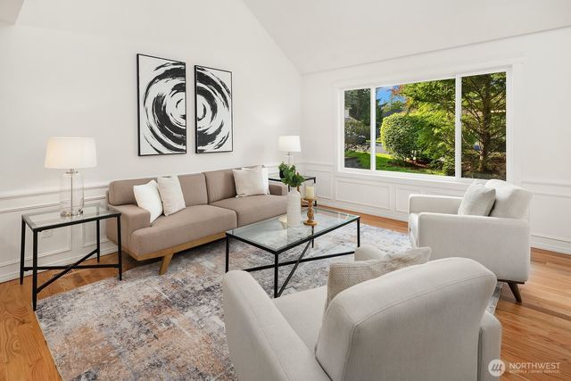 23203 NE 18th Place, Sammamish, WA 98074