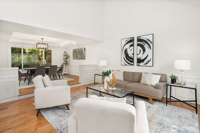 23203 NE 18th Place, Sammamish, WA 98074
