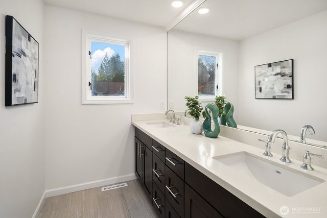 23203 NE 18th Place, Sammamish, WA 98074
