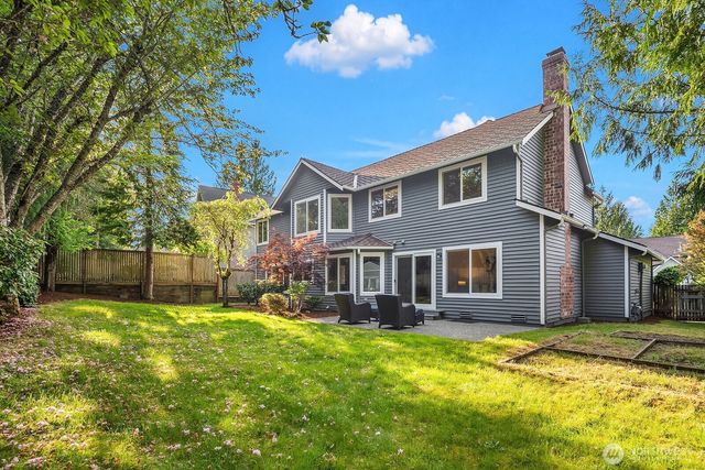23203 NE 18th Place, Sammamish, WA 98074