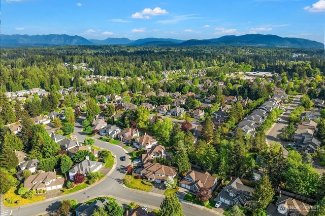 23203 NE 18th Place, Sammamish, WA 98074