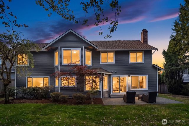 23203 NE 18th Place, Sammamish, WA 98074