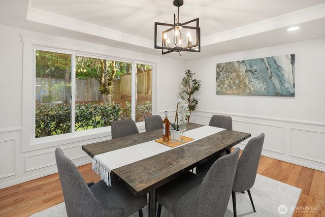 23203 NE 18th Place, Sammamish, WA 98074