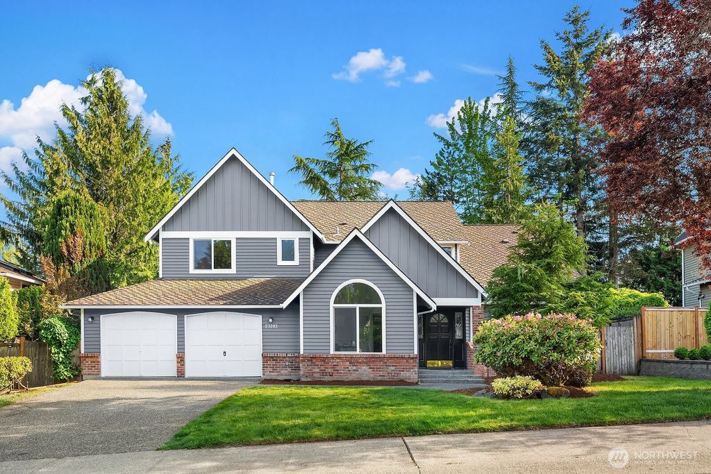 23203 NE 18th Place, Sammamish, WA 98074