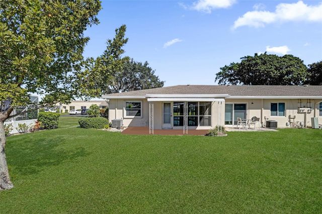 8914 Belle Aire Dr, Boca Raton, FL 33433