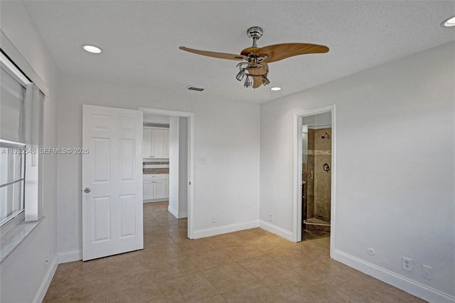 8914 Belle Aire Dr, Boca Raton, FL 33433