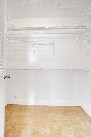 8914 Belle Aire Dr, Boca Raton, FL 33433