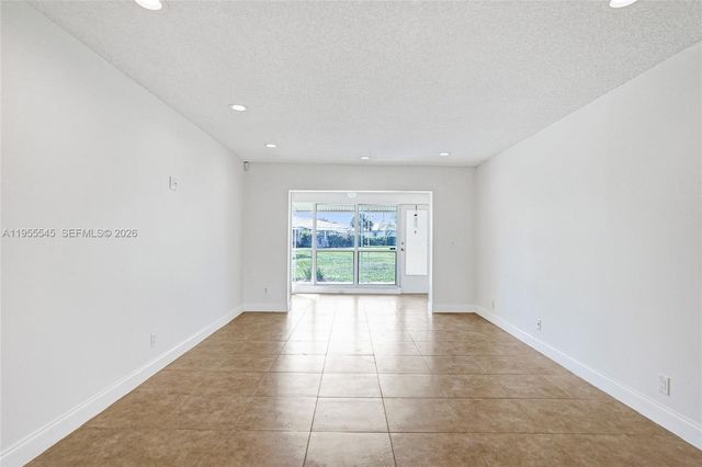 8914 Belle Aire Dr, Boca Raton, FL 33433