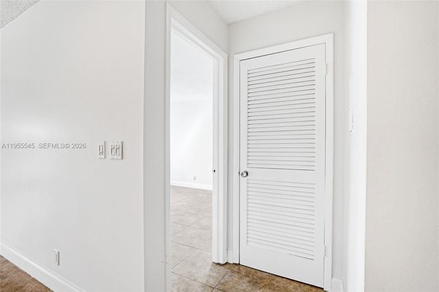 8914 Belle Aire Dr, Boca Raton, FL 33433