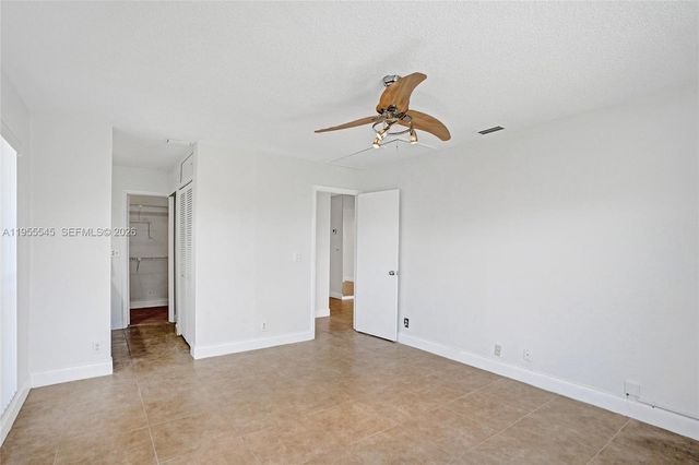 8914 Belle Aire Dr, Boca Raton, FL 33433