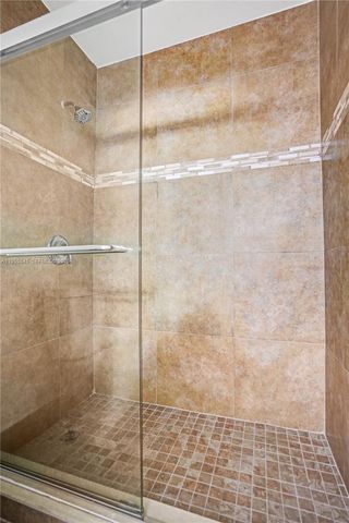 8914 Belle Aire Dr, Boca Raton, FL 33433