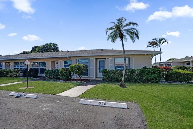 8914 Belle Aire Dr, Boca Raton, FL 33433