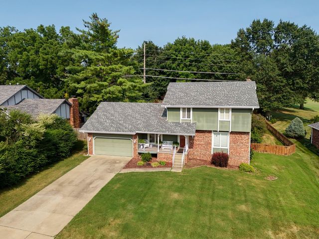 4544 S Holland Avenue, Springfield, MO 65810