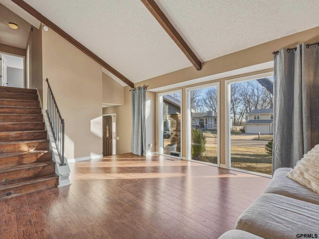 504 Kountze Memorial Drive, Bellevue, NE 68005