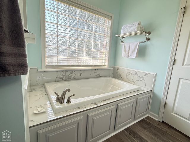 4104 Wetherfield Cove, Jonesboro, AR 72405