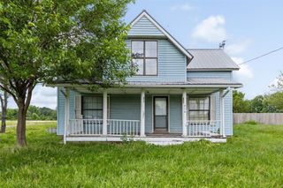 904 Main Street, Gentry, AR 72734