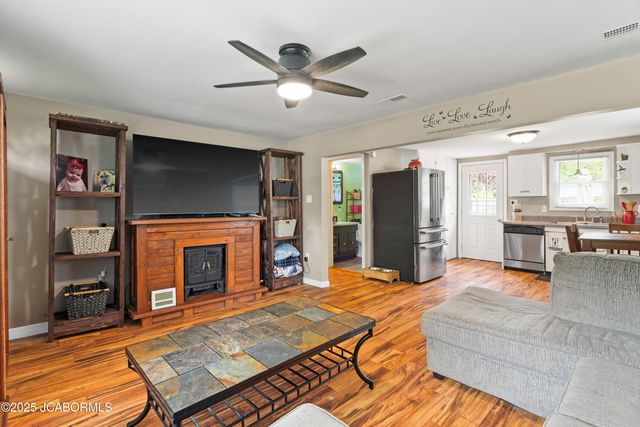 105 W JOHNSON AVENUE, Ashland, MO 65010