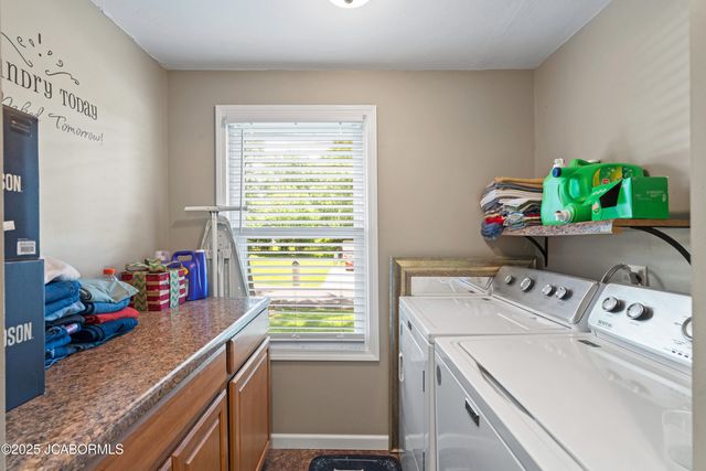 105 W JOHNSON AVENUE, Ashland, MO 65010