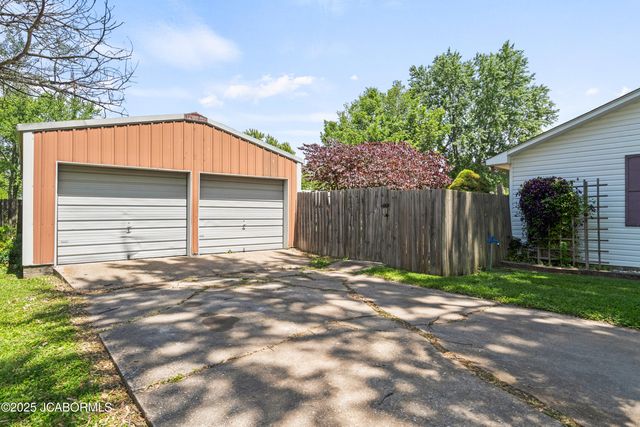 105 W JOHNSON AVENUE, Ashland, MO 65010