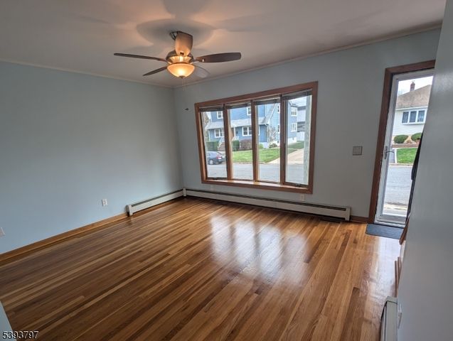 111 E 13Th St, Linden City, NJ 07036