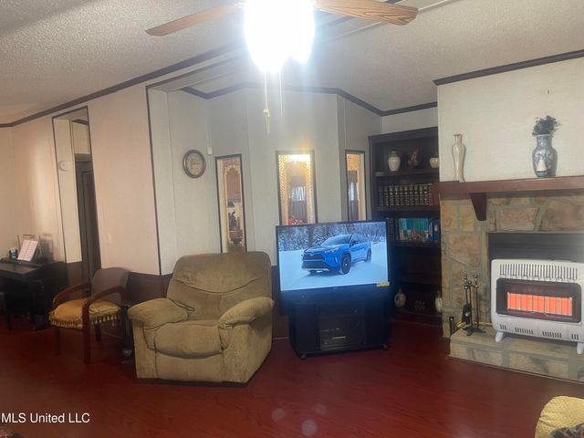 6193 Marianna Road, Holly Springs, MS 38635