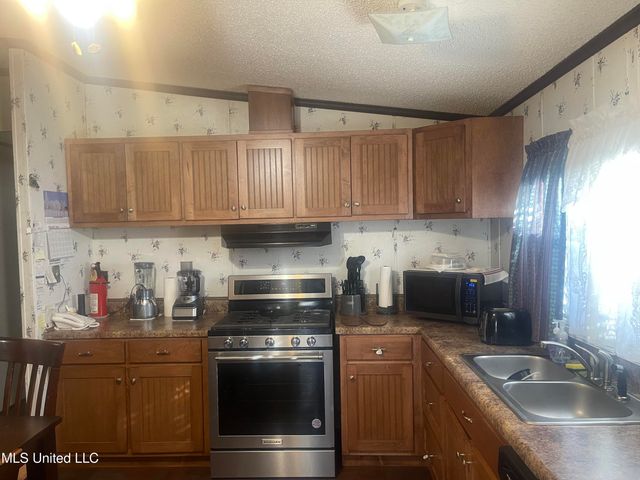 6193 Marianna Road, Holly Springs, MS 38635