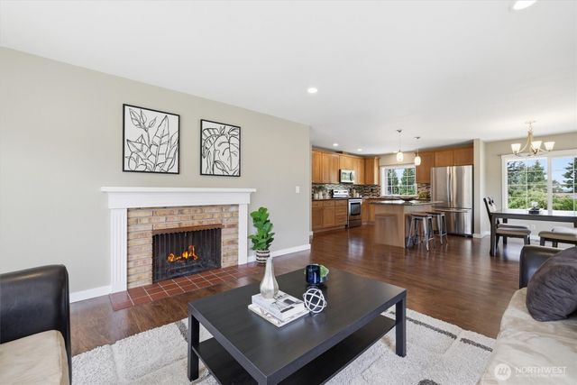 21020 98th Avenue S, Kent, WA 98031