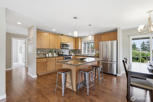 21020 98th Avenue S, Kent, WA 98031