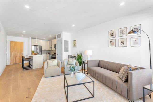 34 Oak Street 103, Boston, MA 02136