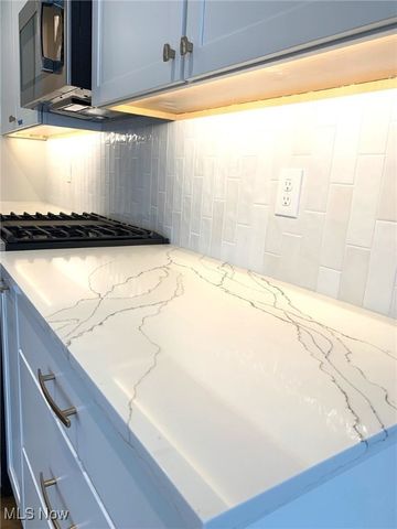 456 Bordeaux Boulevard, Broadview Heights, OH 44147