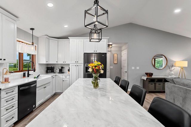 5865 CLOVER VALLEY DRIVE, New Franken, WI 54229