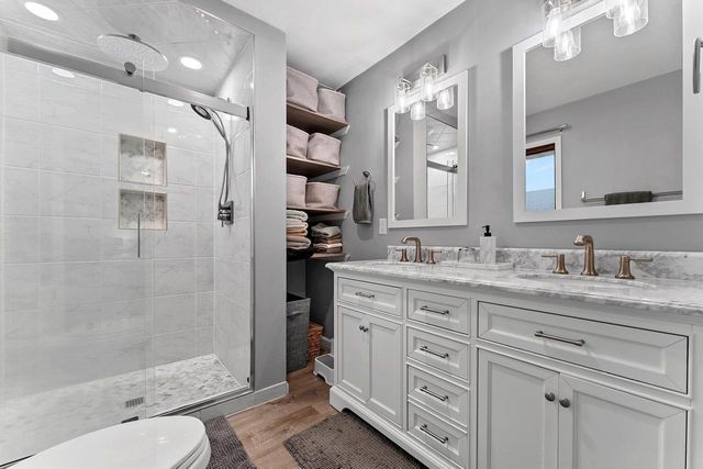 5865 CLOVER VALLEY DRIVE, New Franken, WI 54229