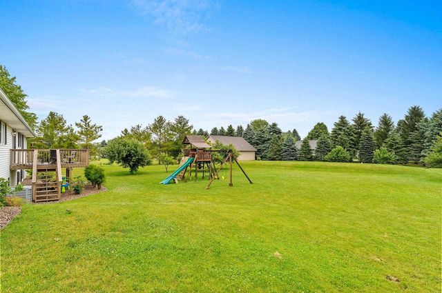 5865 CLOVER VALLEY DRIVE, New Franken, WI 54229