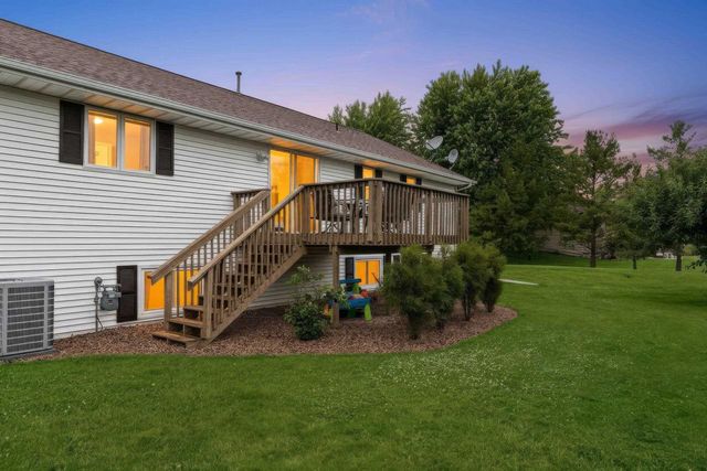 5865 CLOVER VALLEY DRIVE, New Franken, WI 54229