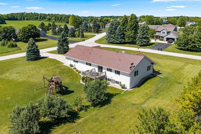 5865 CLOVER VALLEY DRIVE, New Franken, WI 54229