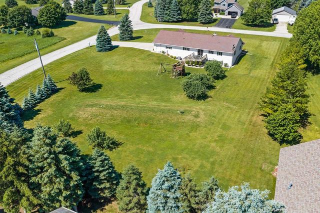 5865 CLOVER VALLEY DRIVE, New Franken, WI 54229