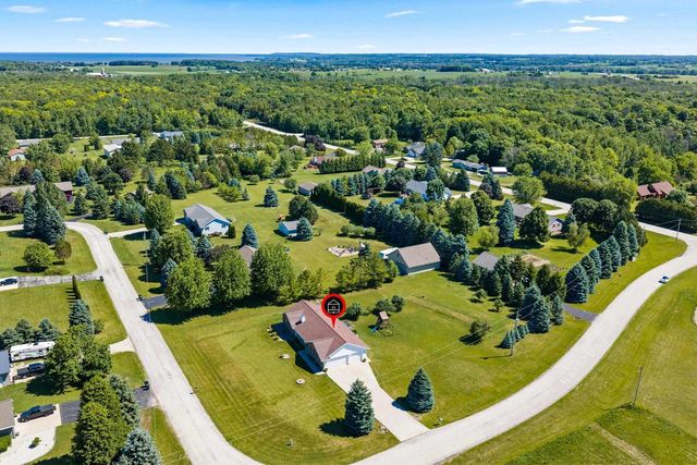 5865 CLOVER VALLEY DRIVE, New Franken, WI 54229