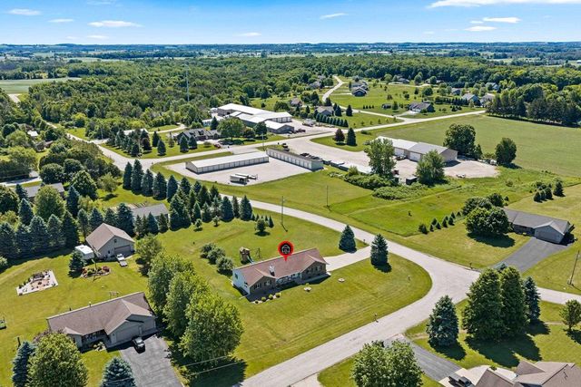 5865 CLOVER VALLEY DRIVE, New Franken, WI 54229