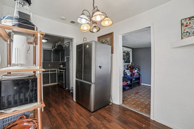 3737 Willing Avenue, Fort Worth, TX 76110