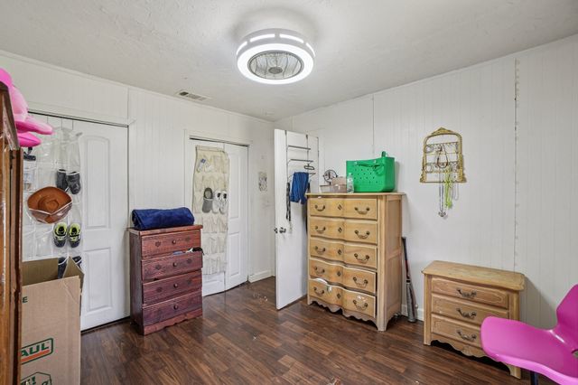 3737 Willing Avenue, Fort Worth, TX 76110