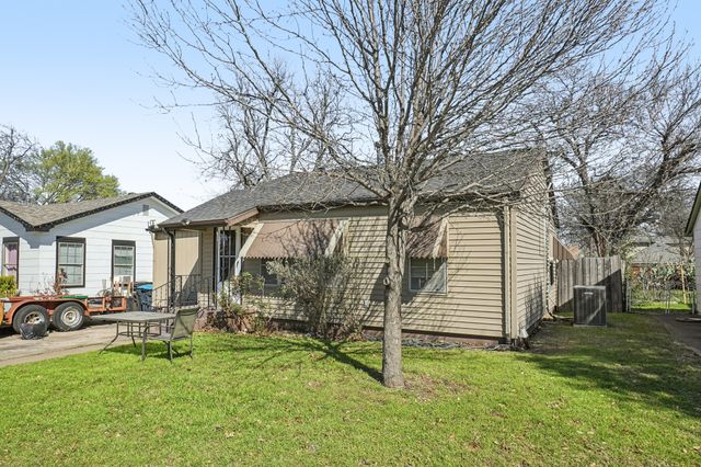 3737 Willing Avenue, Fort Worth, TX 76110