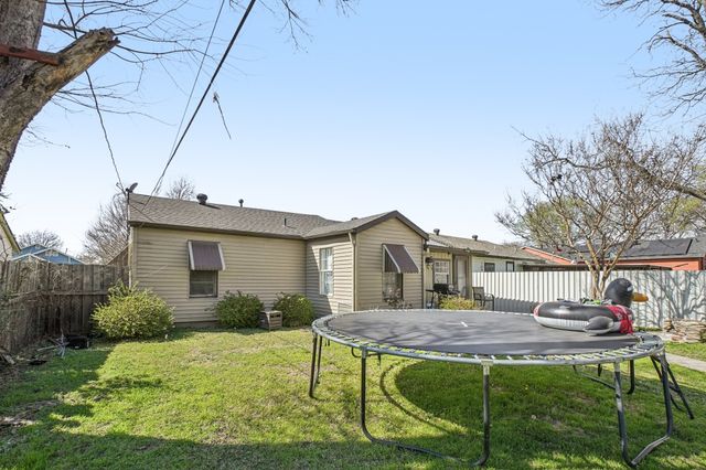 3737 Willing Avenue, Fort Worth, TX 76110