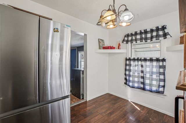 3737 Willing Avenue, Fort Worth, TX 76110