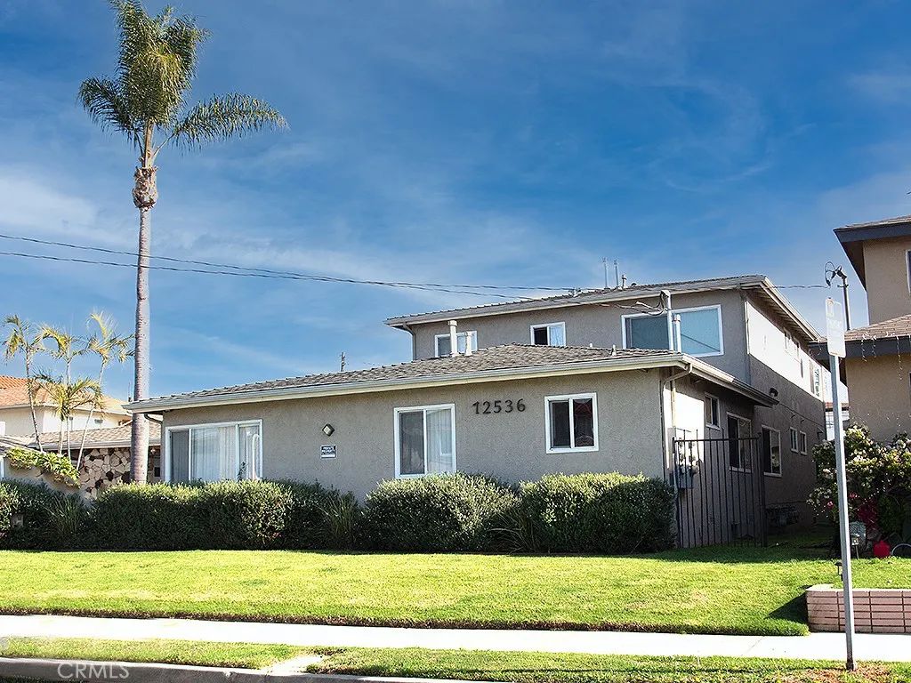 12536 Oxford Ave A, Hawthorne, CA 90250