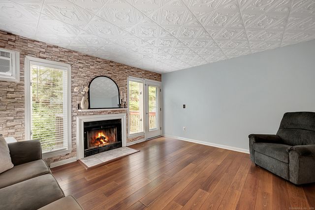 1275 Winsted Road 105, Torrington, CT 06790