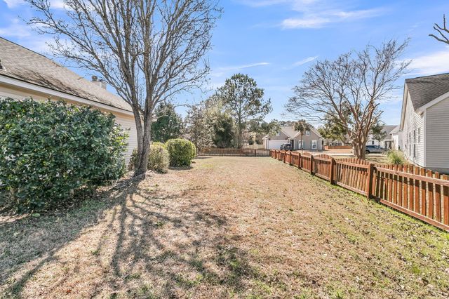 2717 Palmetto Hall Boulevard, Mount Pleasant, SC 29466