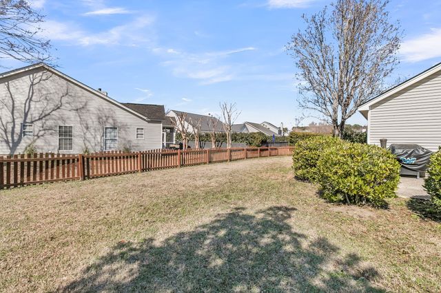 2717 Palmetto Hall Boulevard, Mount Pleasant, SC 29466