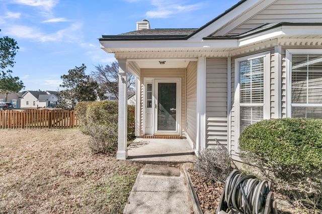 2717 Palmetto Hall Boulevard, Mount Pleasant, SC 29466